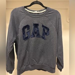 GAP Sweatshirt